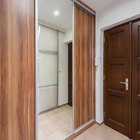 פראג 10 Min City Centre 5 People Apartment, Free Coffee מראה חיצוני תמונה